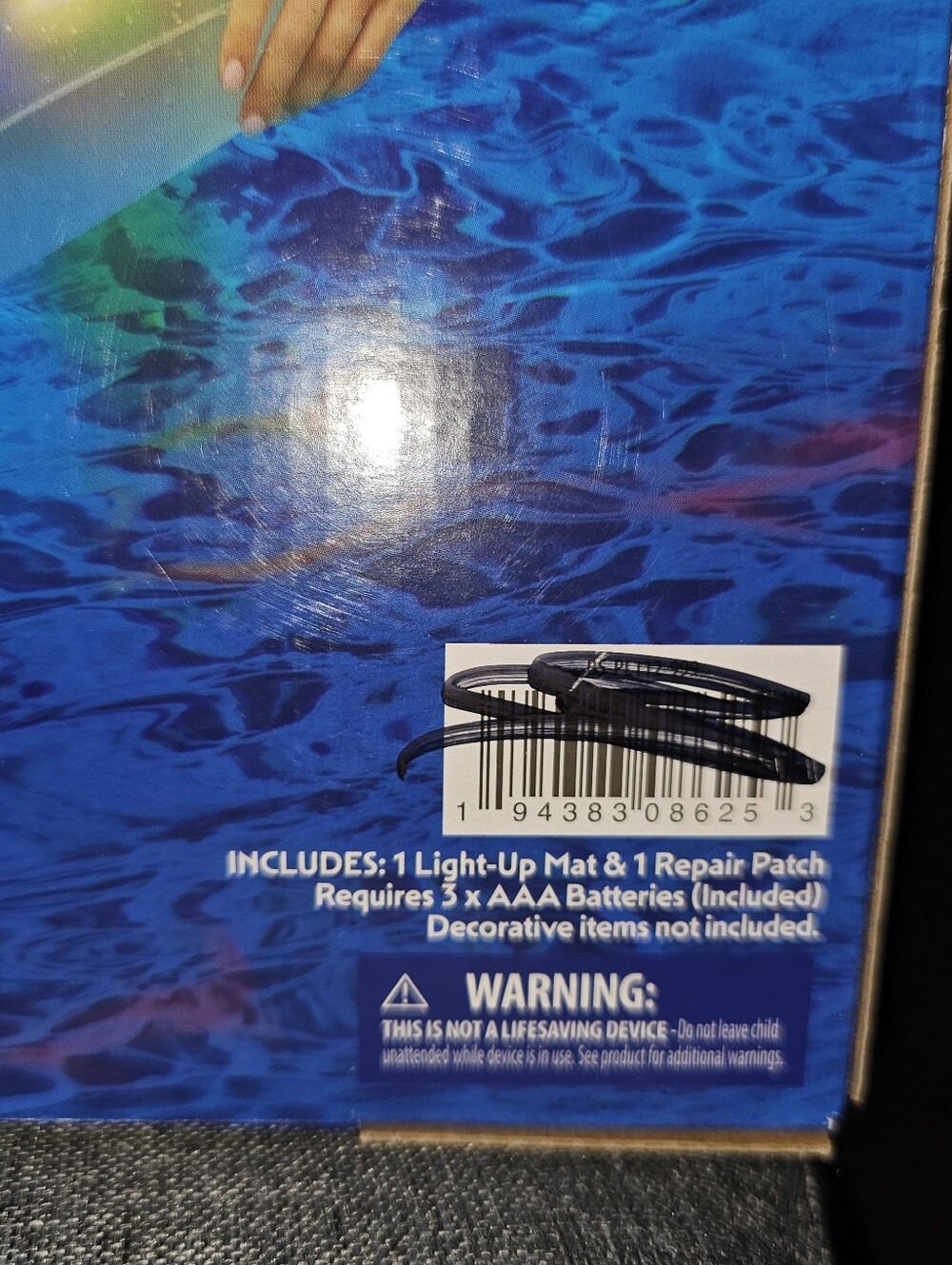 Bluescape Inflatable Pool Mat/Float, Color-Changing LED Light-Up, Waterproof 🆕 - Picture 7 of 7